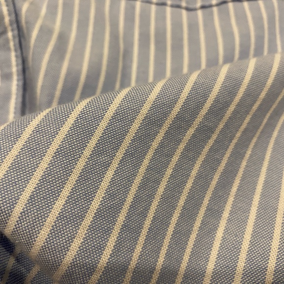 Abercrombie Poplin Blue Button down dress shirt (Size L) - Picture 5 of 5